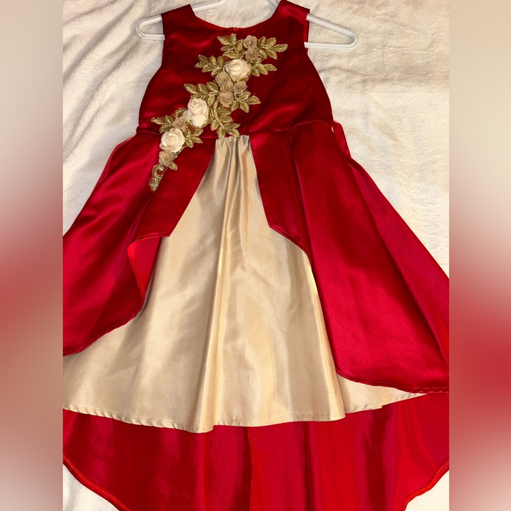 Stunning kids dress, perfect for any formal event.